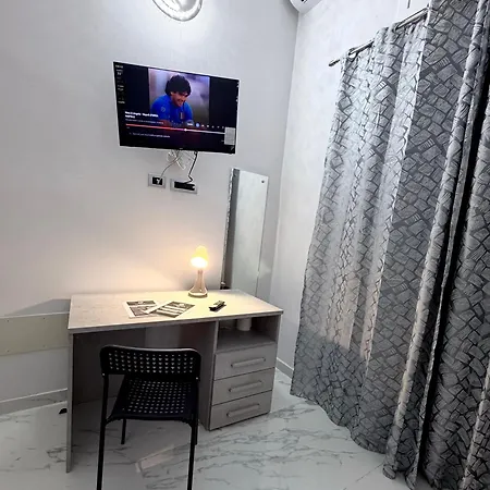 Ciuculill Alojamento de Acomodação e Pequeno-almoço Nápoles