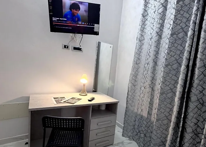 Ciuculill Bed and Breakfast Νάπολη