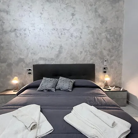 住宿加早餐酒店 Ciuculill 那不勒斯